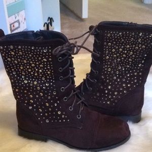 Ladies Mid High Booties